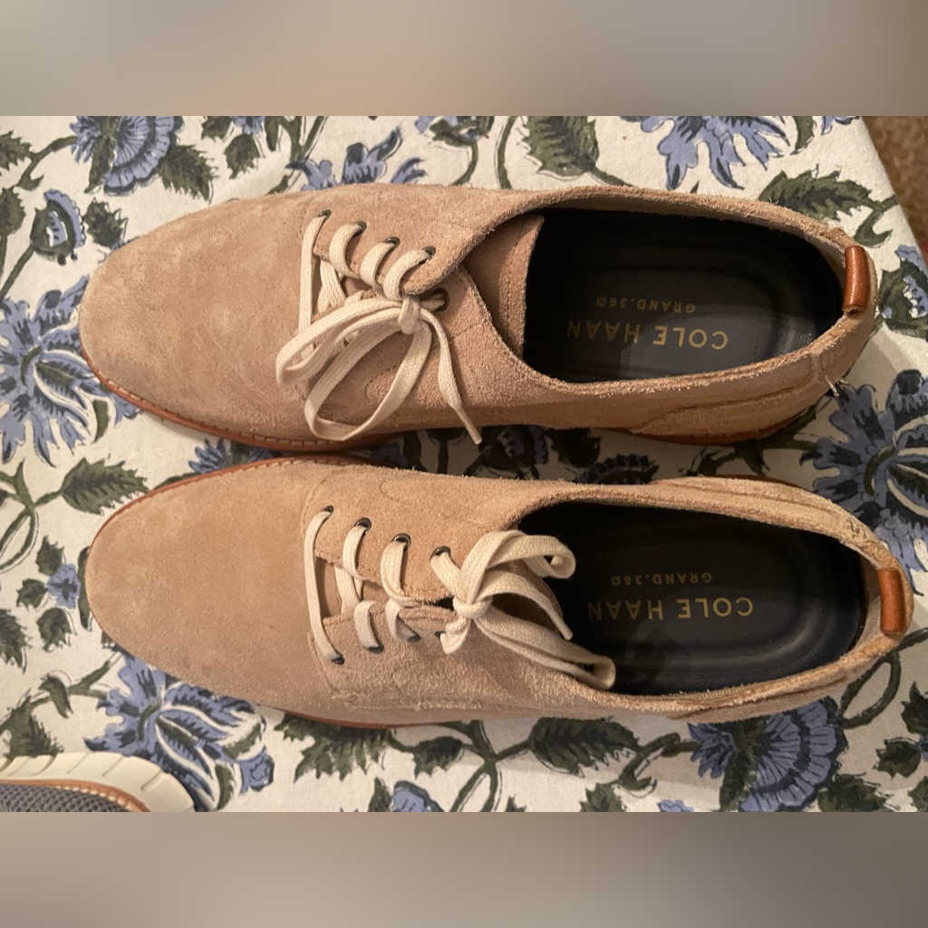 Cole Haan Grand 360 Worn Twice! Like New!